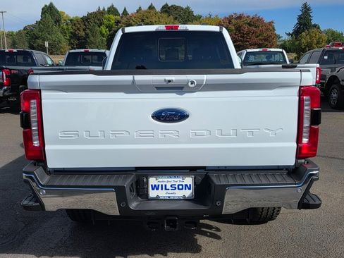 New 2026 Ford F350 Lariat w/ FX4 Off-Road Package image 3