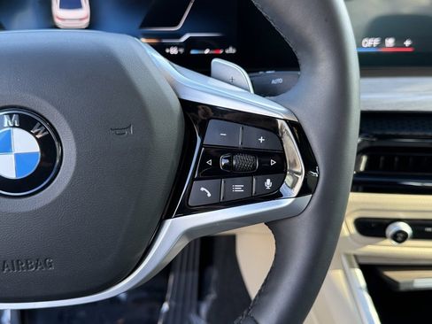 Used 2025 BMW 330i 330i w/ Premium Package image 25