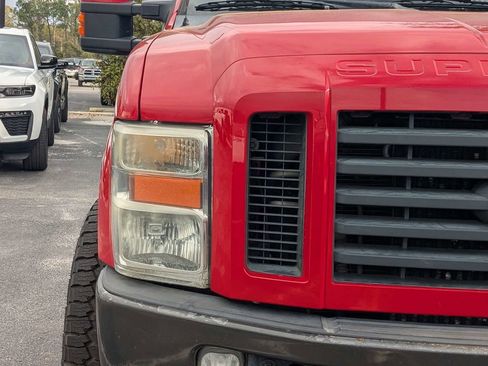 Used 2009 Ford F250 Lariat image 9