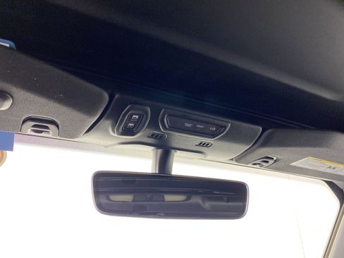 Used 2022 Jeep Wrangler Unlimited Sahara w/ Cold Weather Group image 29