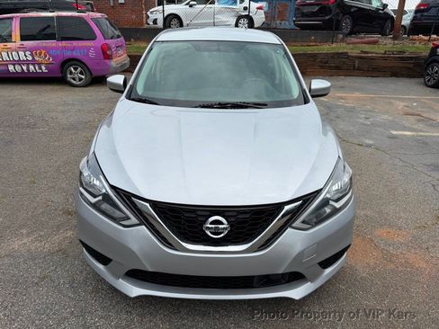 Used 2019 Nissan Sentra SV FWD image 2