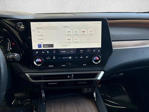Used 2023 Lexus RX 350 w/ Cold Area Package AWD/4WD image 8