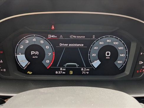 Certified 2025 Audi Q3 2.0T Premium w/ Convenience Package image 10