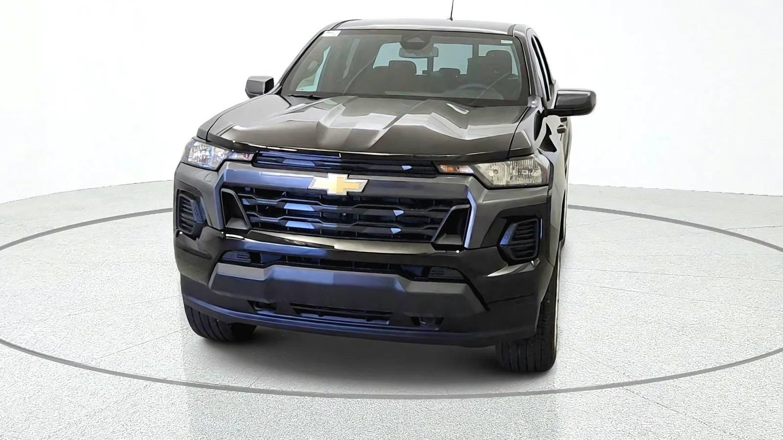 New 2026 Chevrolet Colorado LT w/ Advanced Trailering Package AWD/4WD image 3