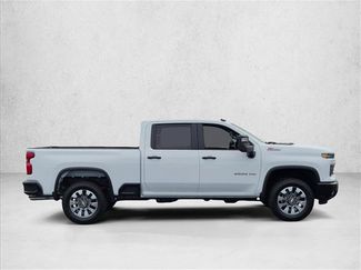 Used 2026 Chevrolet Silverado 2500 Custom w/ Custom Value Package AWD/4WD video 4
