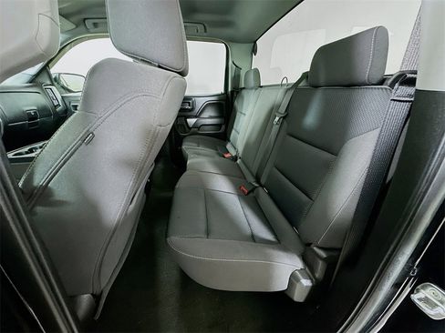 Used 2018 Chevrolet Silverado 1500 LT image 27