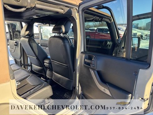 Used 2018 Jeep Wrangler Unlimited Sport image 21