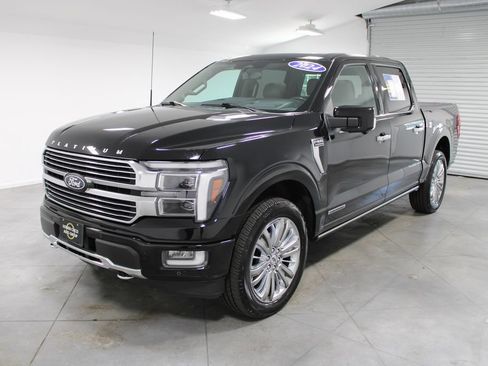 Used 2024 Ford F150 Platinum w/ Equipment Group 703A Plus AWD/4WD image 4