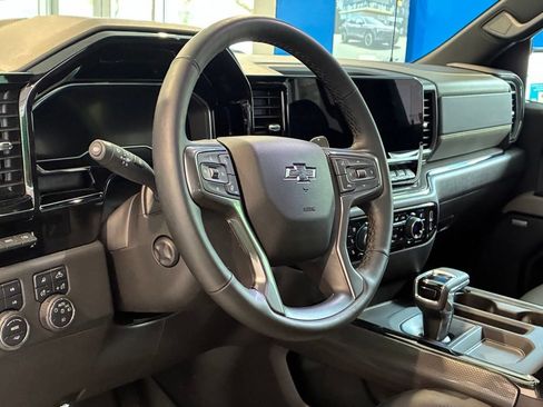 Used 2025 Chevrolet Silverado 1500 ZR2 w/ Technology Package AWD/4WD image 11