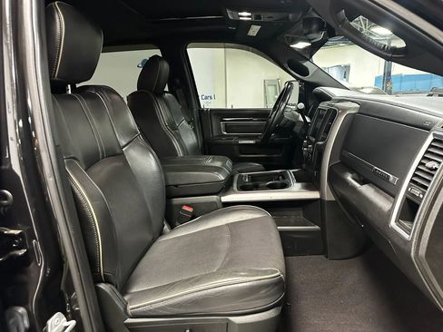 Used 2018 RAM 3500 Laramie Longhorn AWD/4WD image 23