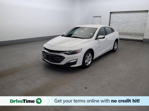 Used 2024 Chevrolet Malibu LT FWD image 1
