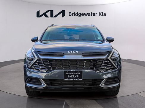 Certified 2024 Kia Sportage EX AWD/4WD image 2