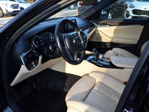 Used 2017 BMW 530i image 12