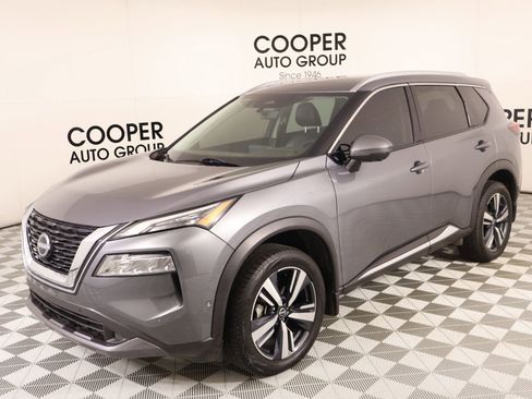 Used 2023 Nissan Rogue SL w/ SL Premium Package FWD image 11