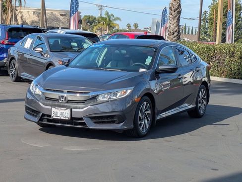 Certified 2017 Honda Civic EX image 3