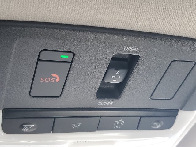 Certified 2024 Nissan Sentra SR w/ SR Premium Package FWD image 27