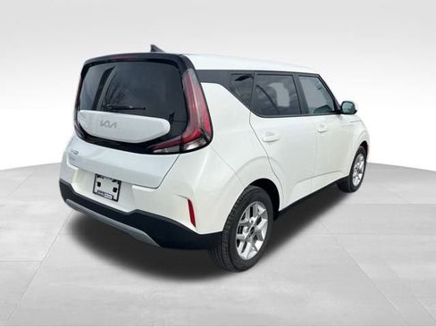 Used 2023 Kia Soul LX w/ Option Group 015 image 7
