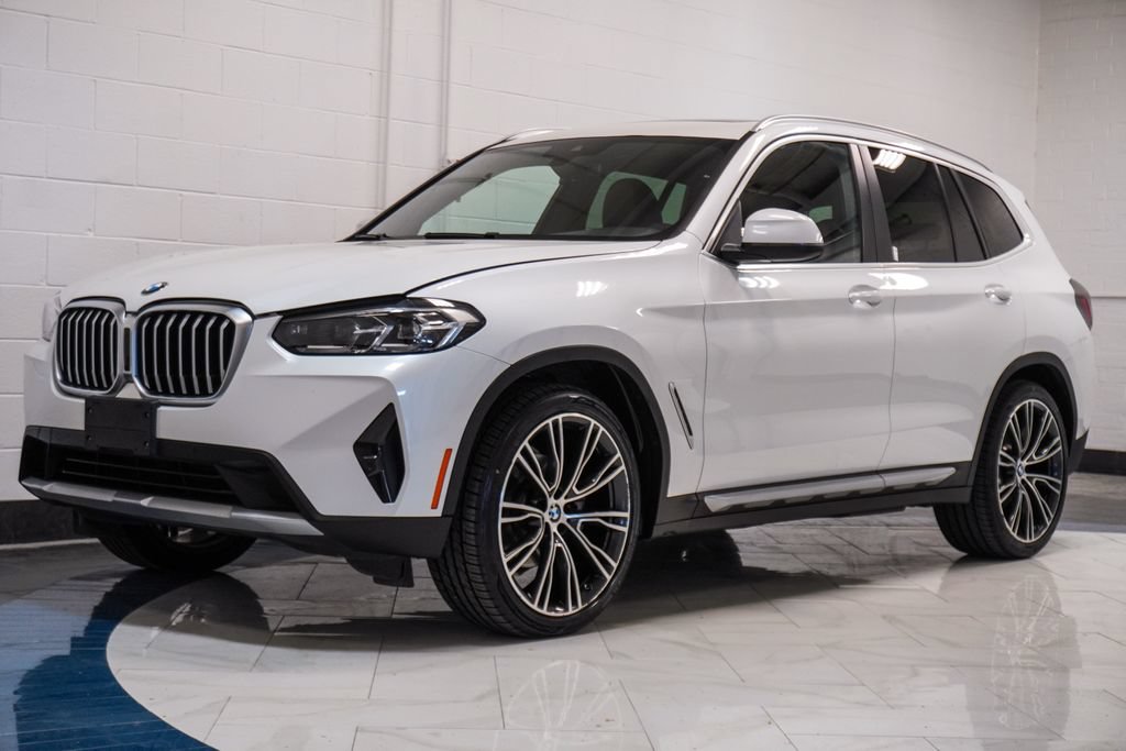 Used 2023 BMW X3 xDrive30i w/ Convenience Package w/ZPA AWD/4WD image 4