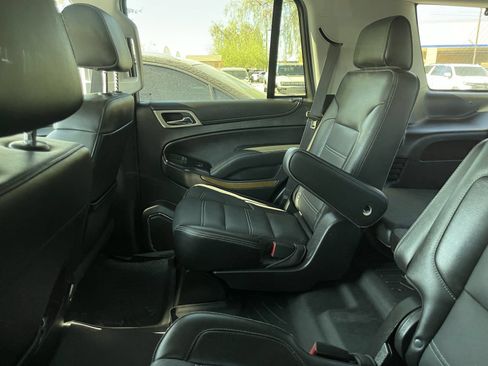 Used 2019 GMC Yukon Denali w/ Denali Ultimate Package RWD image 10