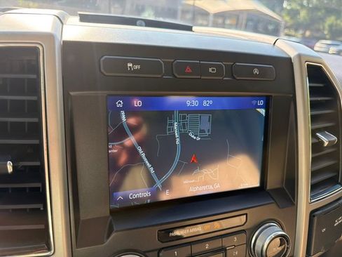 Used 2020 Ford F150 Lariat w/ Equipment Group 502A Luxury AWD/4WD image 27