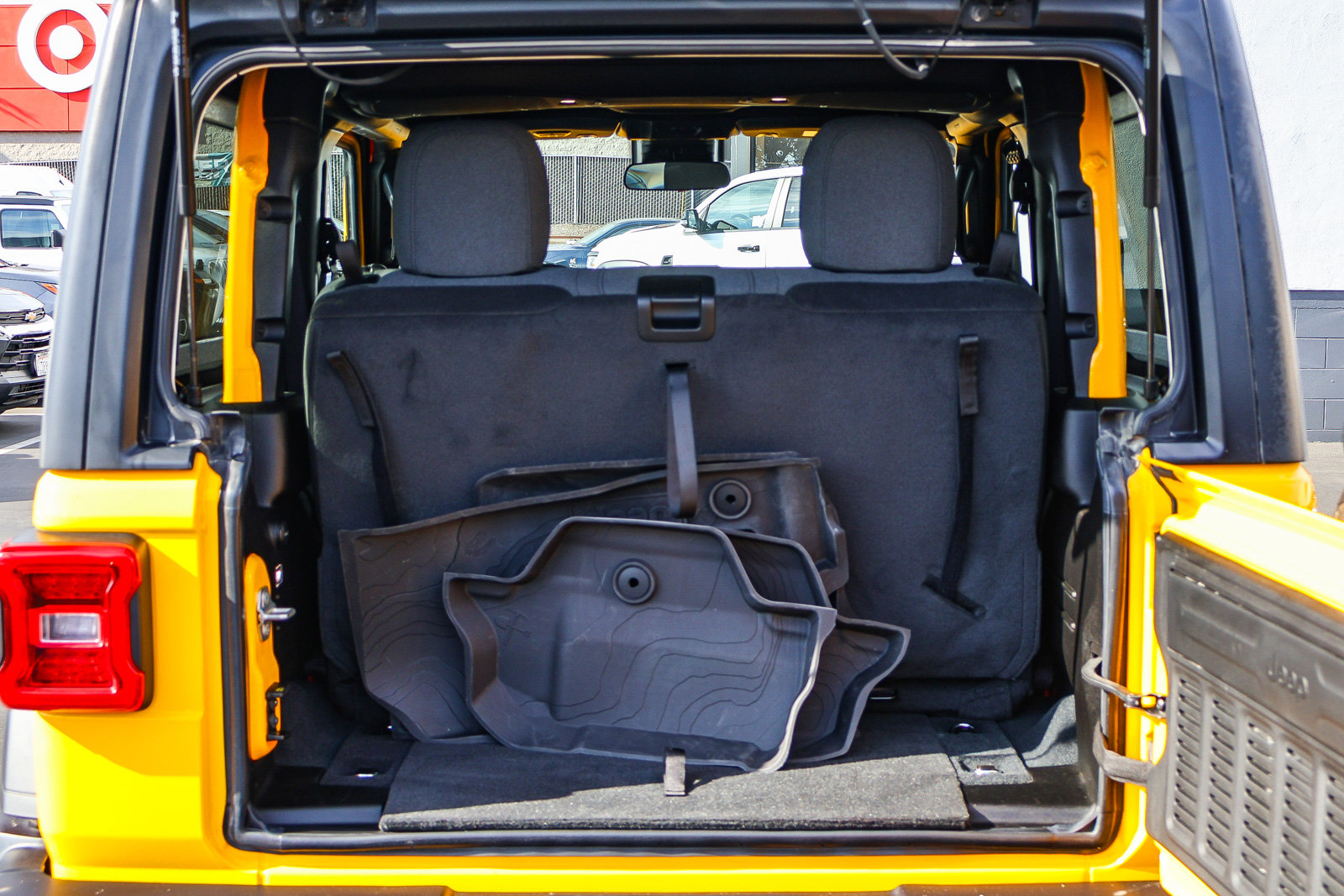 Used 2024 Jeep Wrangler Sport AWD/4WD image 17