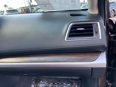 Used 2019 Subaru Outback 2.5i Touring image 54