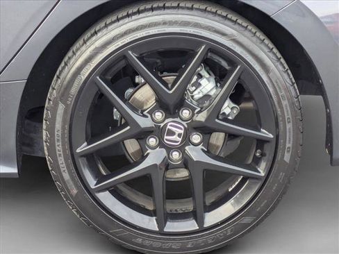 Used 2023 Honda Civic Sport image 22