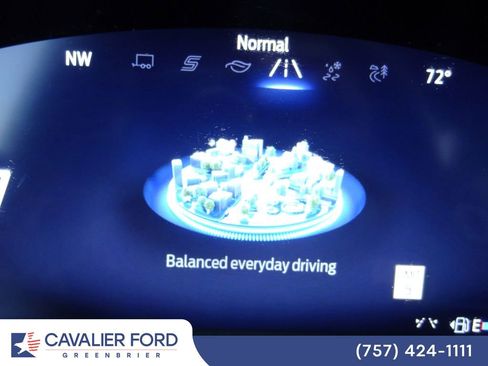 Used 2025 Ford Explorer ST-Line AWD/4WD image 37