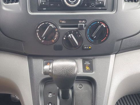 Used 2017 Nissan NV200 S w/ Cruise Control Package FWD image 10