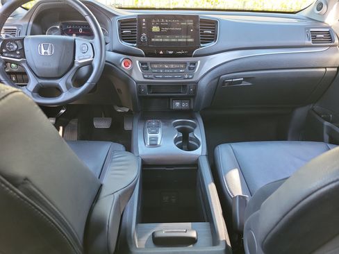 Used 2022 Honda Pilot EX-L image 16