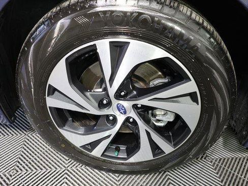 Used 2025 Subaru Legacy Premium image 25