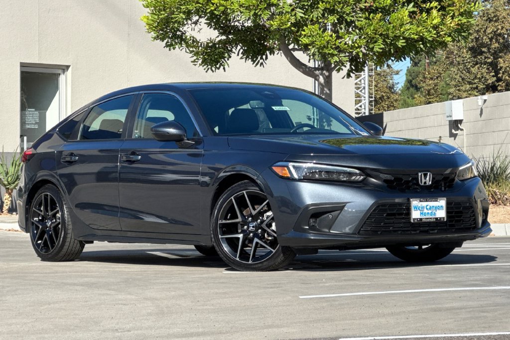 Certified 2024 Honda Civic Sport Touring image 2