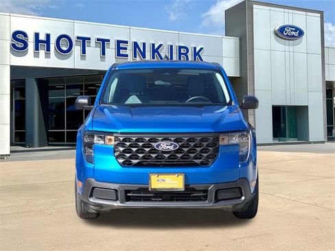 Certified 2025 Ford Maverick XLT w/ Equipment Group 302A image 2