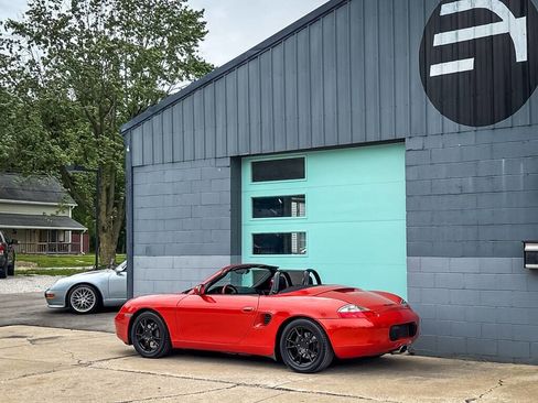 Used 2002 Porsche Boxster RWD image 13