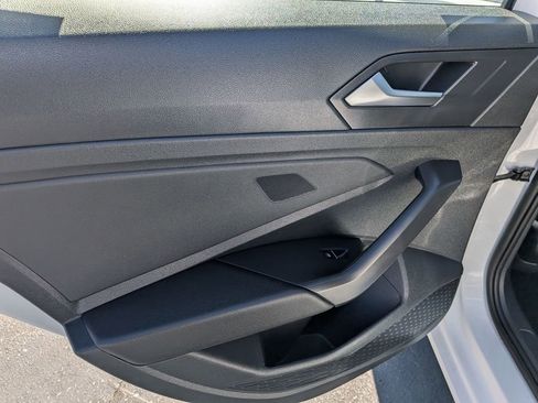 Used 2025 Volkswagen Jetta S image 24