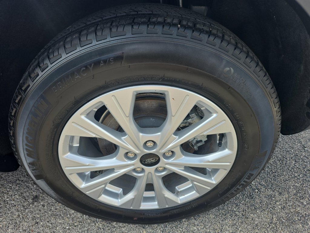 Used 2024 Ford Escape Active w/ Cold Weather Package FWD image 7