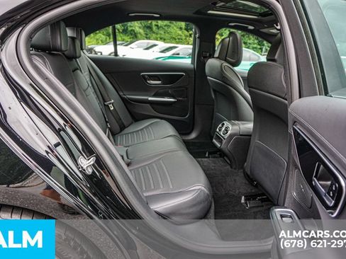 Used 2024 Mercedes-Benz C 300 Sedan w/ AMG Line w/ Night Package image 21