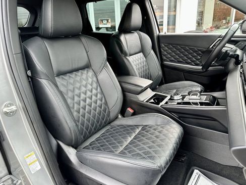 Used 2023 Mitsubishi Outlander SEL Black Edition image 26