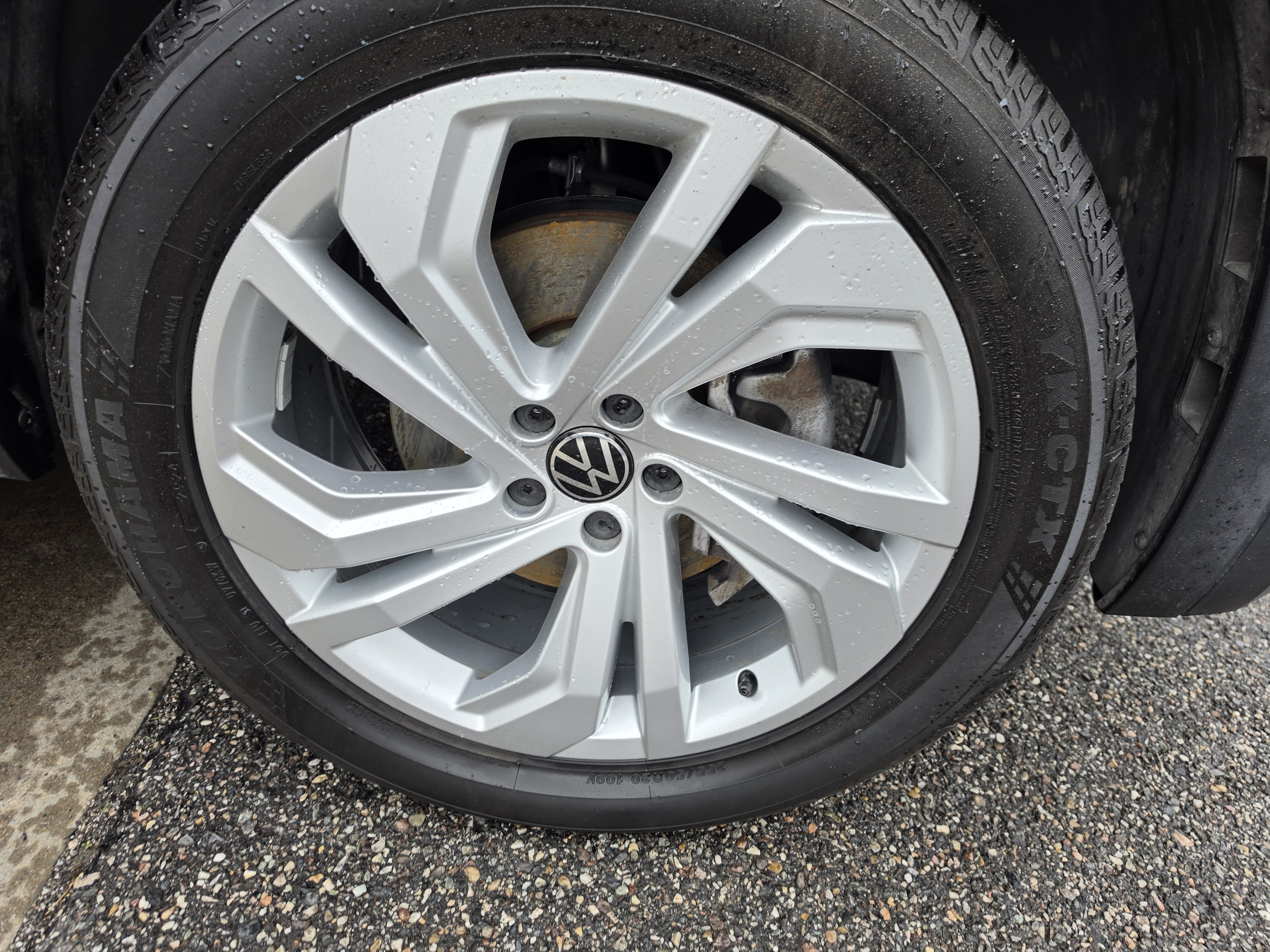 Used 2021 Volkswagen Atlas SE FWD image 11