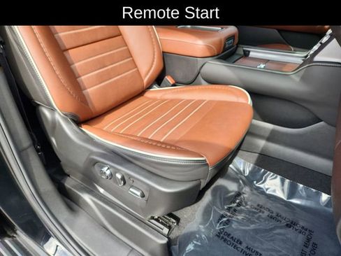 Used 2024 GMC Yukon XL Denali Ultimate AWD/4WD image 24