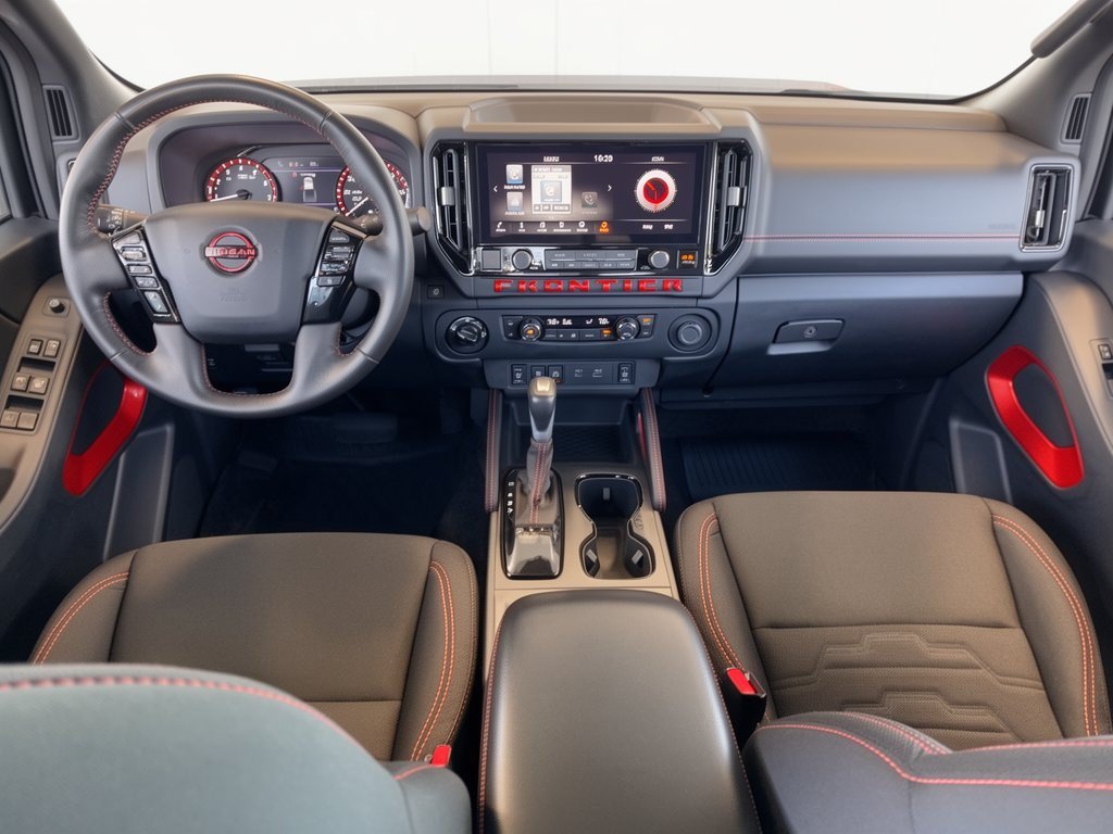 Used 2025 Nissan Frontier PRO-4X w/ Pro Convenience Package AWD/4WD image 17