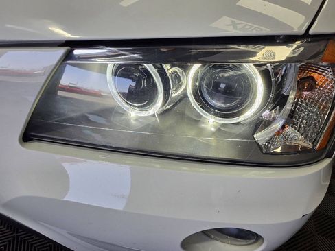 Used 2013 BMW X3 xDrive28i AWD/4WD image 7