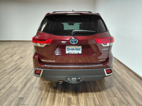 Used 2019 Toyota Highlander Limited Platinum AWD/4WD image 33