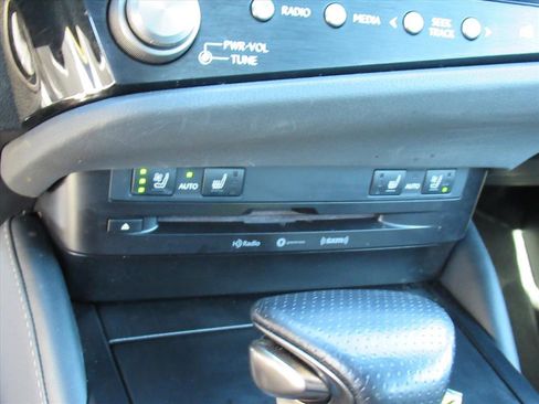 Used 2022 Lexus ES 350 F Sport image 24