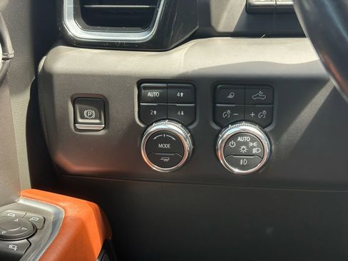 Used 2023 GMC Sierra 1500 Denali Ultimate AWD/4WD image 21