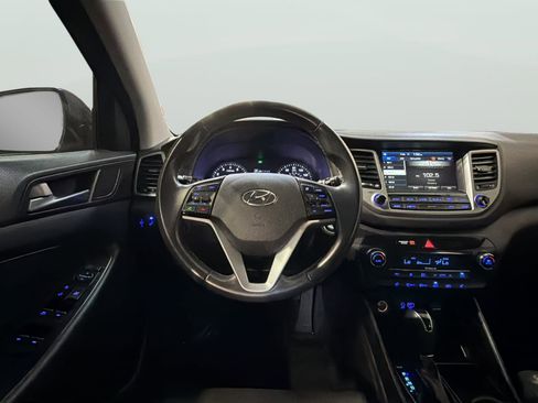 Used 2017 Hyundai Tucson Limited image 16