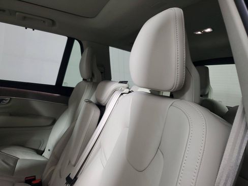 Used 2026 Volvo XC90 B6 Ultra AWD/4WD image 13