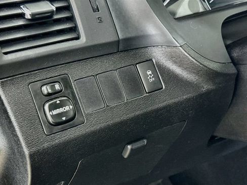 Used 2014 Toyota Venza LE AWD/4WD image 10