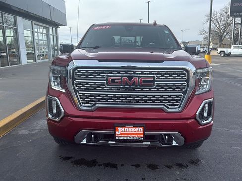 Used 2021 GMC Sierra 1500 Denali w/ Denali Ultimate Package image 9
