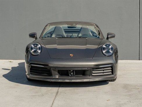 Used 2021 Porsche 911 Carrera S image 3